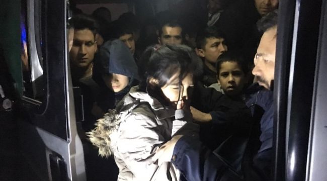 30 düzensiz göçmen yakalandı