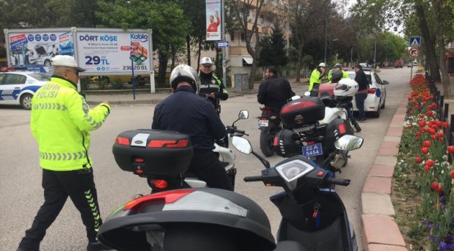 66 sürücüye 16 bin 518 lira ceza kesildi