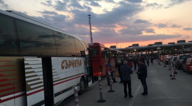 Kapıkule'de turist yoğunluğu