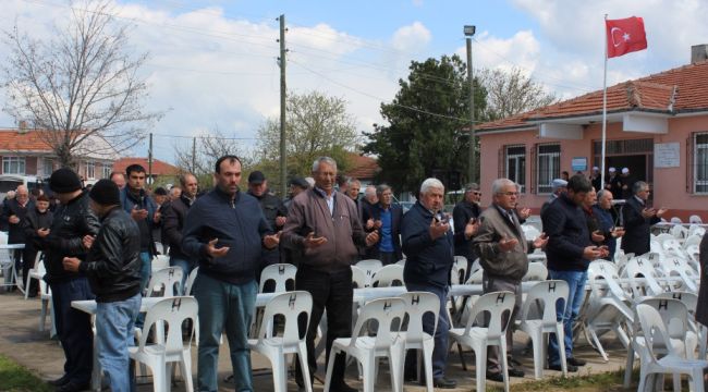 Köyde yağmur ve şükür duası