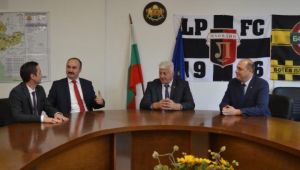 Canalp, Filibe’de temaslarda bulundu