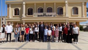 Dereceye girenler ödüllendirildi
