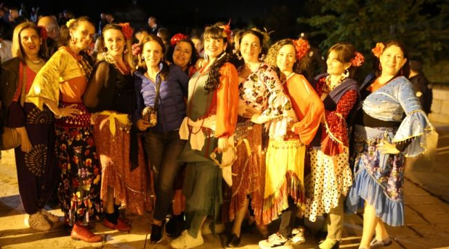 Hıdırellez sahurunda niyet edildi, dilekler yazıldı nehre bırakıldı