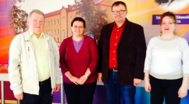 Öğretim üyelerinden Polonya’da konferans