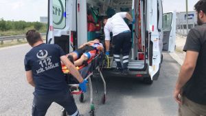 Antrenman yapan bisikletli trafik kazasında yaralandı