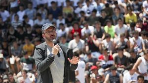 Bakan Kasapoğlu, gençlerle buluştu