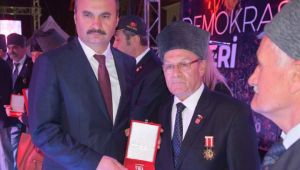 Dereceye girenler ödüllendirildi