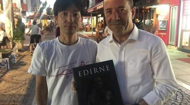 Japonyalı Güreş tutkunu