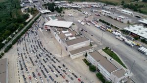 Kapıkule'de gurbetçi yoğunluğu