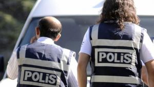 Polis korsan otoparkçılara göz açtırmıyor