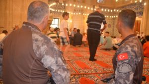 Şehitlere mevlit okutuldu