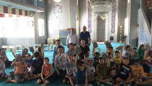 Bayram öncesi çocuklara ziyaret