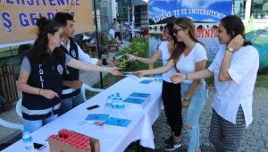 Emniyet, üniversite öğrencilerini bilgilendirdi