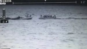 Enez açıklarında 49 düzensiz göçmen yakalandı