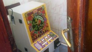 Tuvalette kumar oynatmışlar