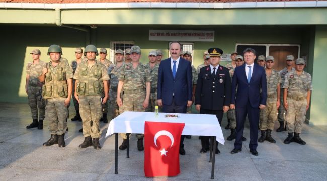 Vali gurbetçileri unutmadı