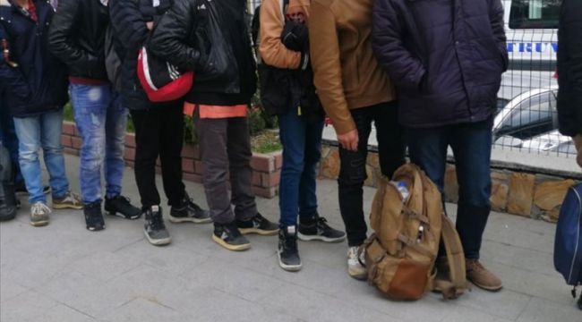 Yunanistan'ın göçmenleri zorla gönderdiği iddia edildi