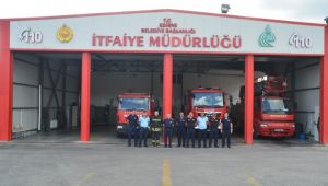 Araç parkları itfaiyeyi zora sokuyor