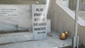 Atatürk büstüne saldırı iddiası