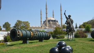 Fatih’in toplarına yama