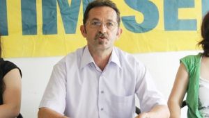 “İki okul tek binaya sıkıştırıldı”
