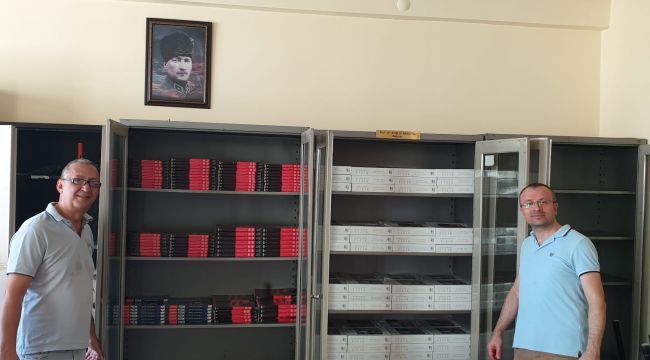 TÜ’den kitap desteği