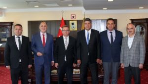 Yurtcan, rektör yardımcılığı görevini devraldı