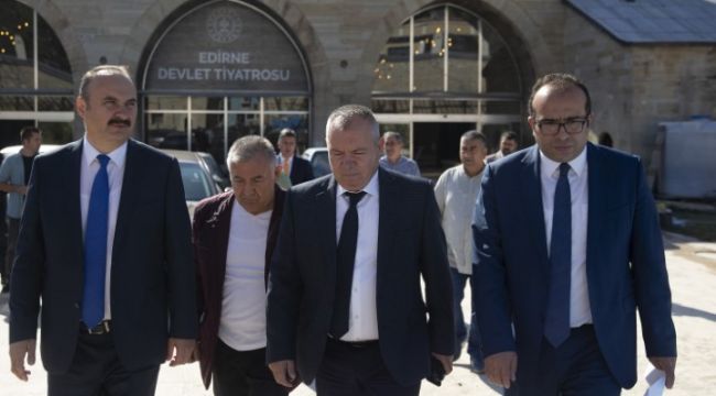 Devlet tiyatrosu 1 Kasım’da perde diyecek