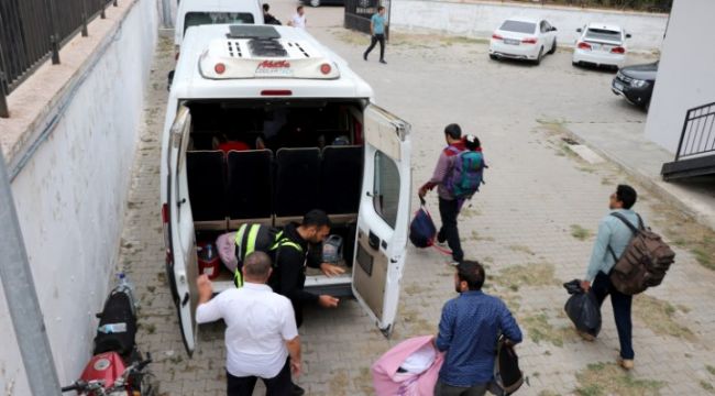 Ege Denizi'nde 40 kaçak göçmen yakalandı