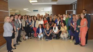 ‘‘Geçmişten geleceğe sağlıkçılar’’