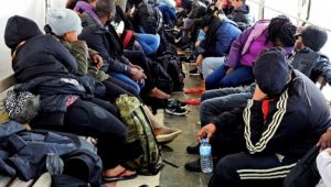 Kaçak göçmenler sınırı geçemedi