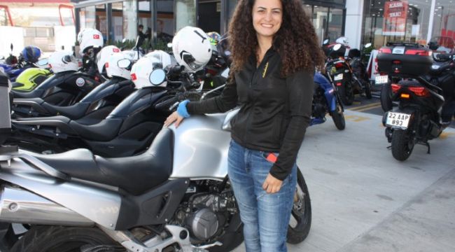 Kadın motosikletçi tecrübelerini paylaştı