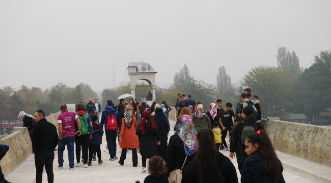 “Köprü araç trafiğine açılmasın”