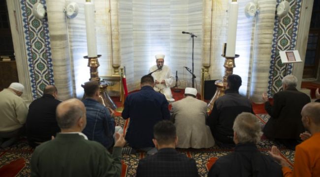 Selimiye Camii'nde Fetih Suresi okundu