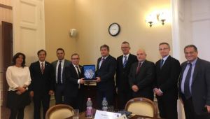 Tabakoğlu Macaristan’da temaslarda bulundu