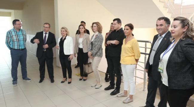 TÜ Eğitim Fakültesi öğrencilerine etüt odası