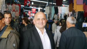 Ulus Pazarı bayraklarla donatıldı
