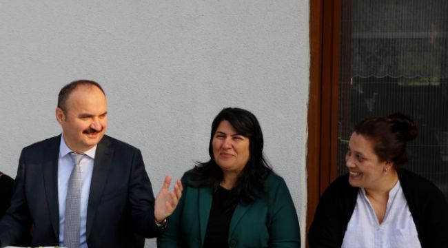 Vali ve eşiyle kahvaltı etme hayali gerçek oldu