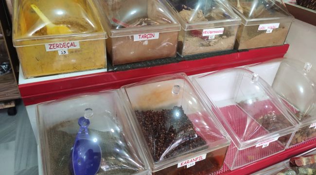 Baharatları rutubetten koruyun