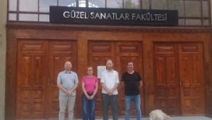 Güzel Sanatlar ilk yüksek lisans mezununu verdi