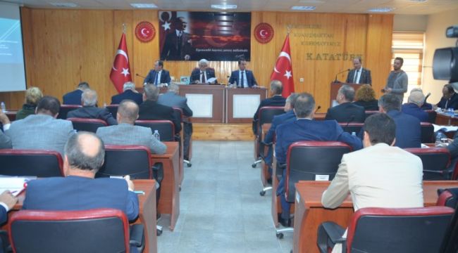 Mecliste bütçe görüşüldü