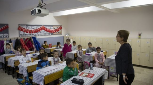 Öğrencilerden ders başı