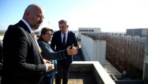 Bakan Pekcan, sınır kapısını inceledi