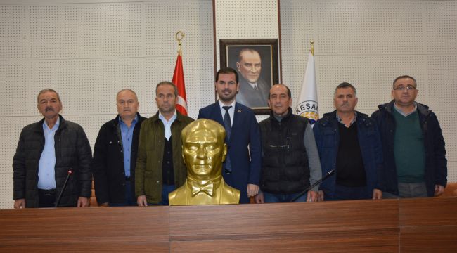 Belediyeden köylere Atatürk büstü