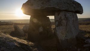 Dolmenlere Stonehenge benzetmesi