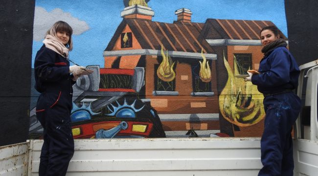 İtfaiye duvarlarına sanat dokunuşu