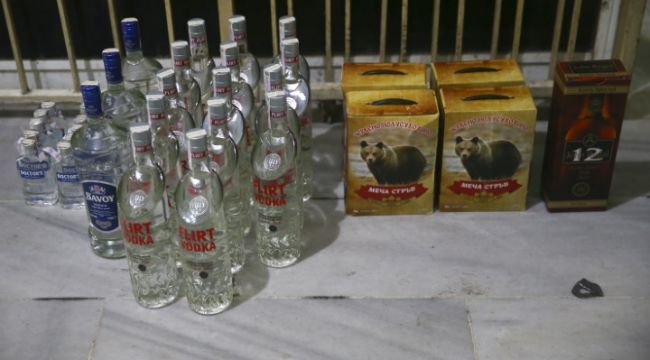 Kaçak içki operasyonunda 12 gözaltı