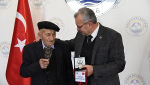 Kore’den gelen saat müzede sergilenecek