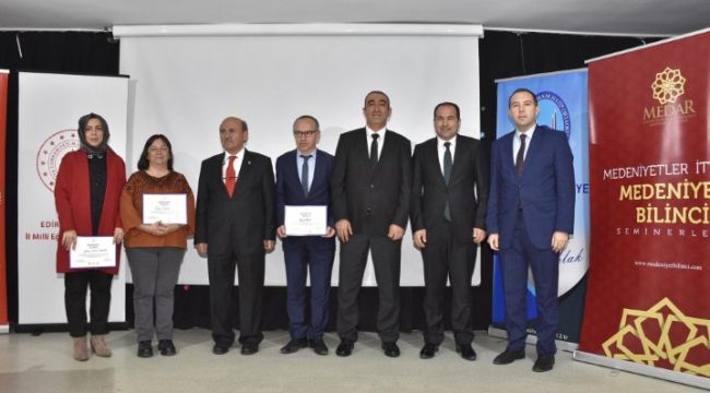 Öğretmenlere medeniyet bilinci semineri