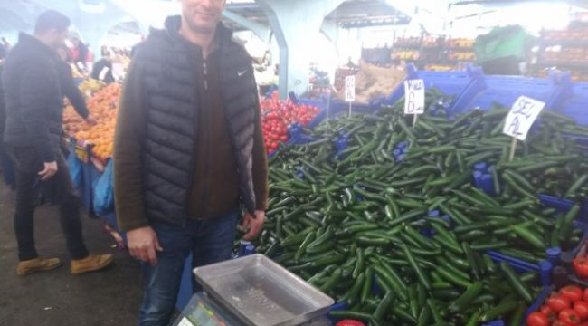 Pazarın şampiyonu salatalık